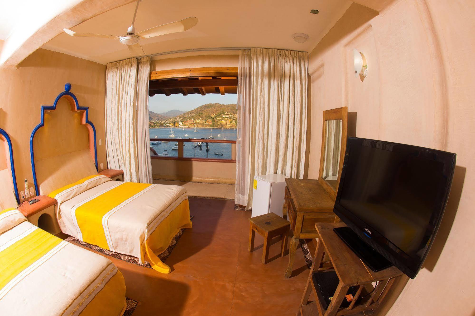 Del Pescador 4*